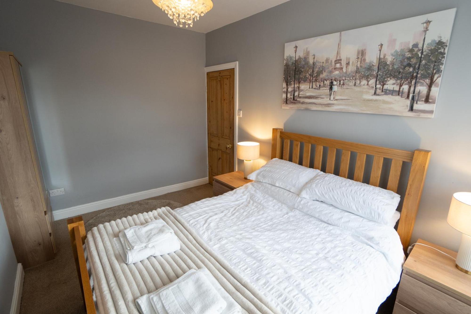 4 Bed End Terrace - Sleeps 7 Villa Ilkley Exterior photo