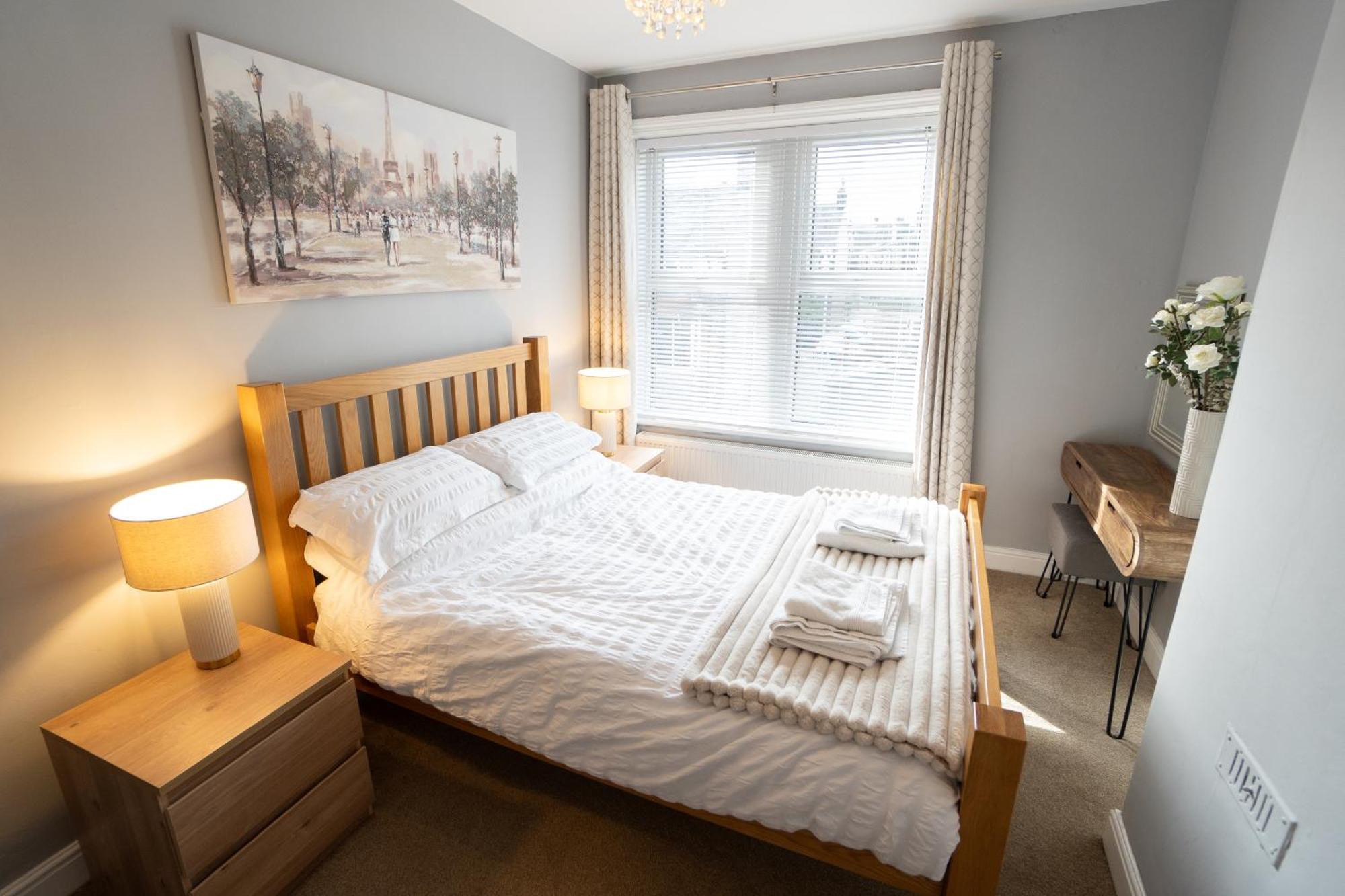 4 Bed End Terrace - Sleeps 7 Villa Ilkley Exterior photo